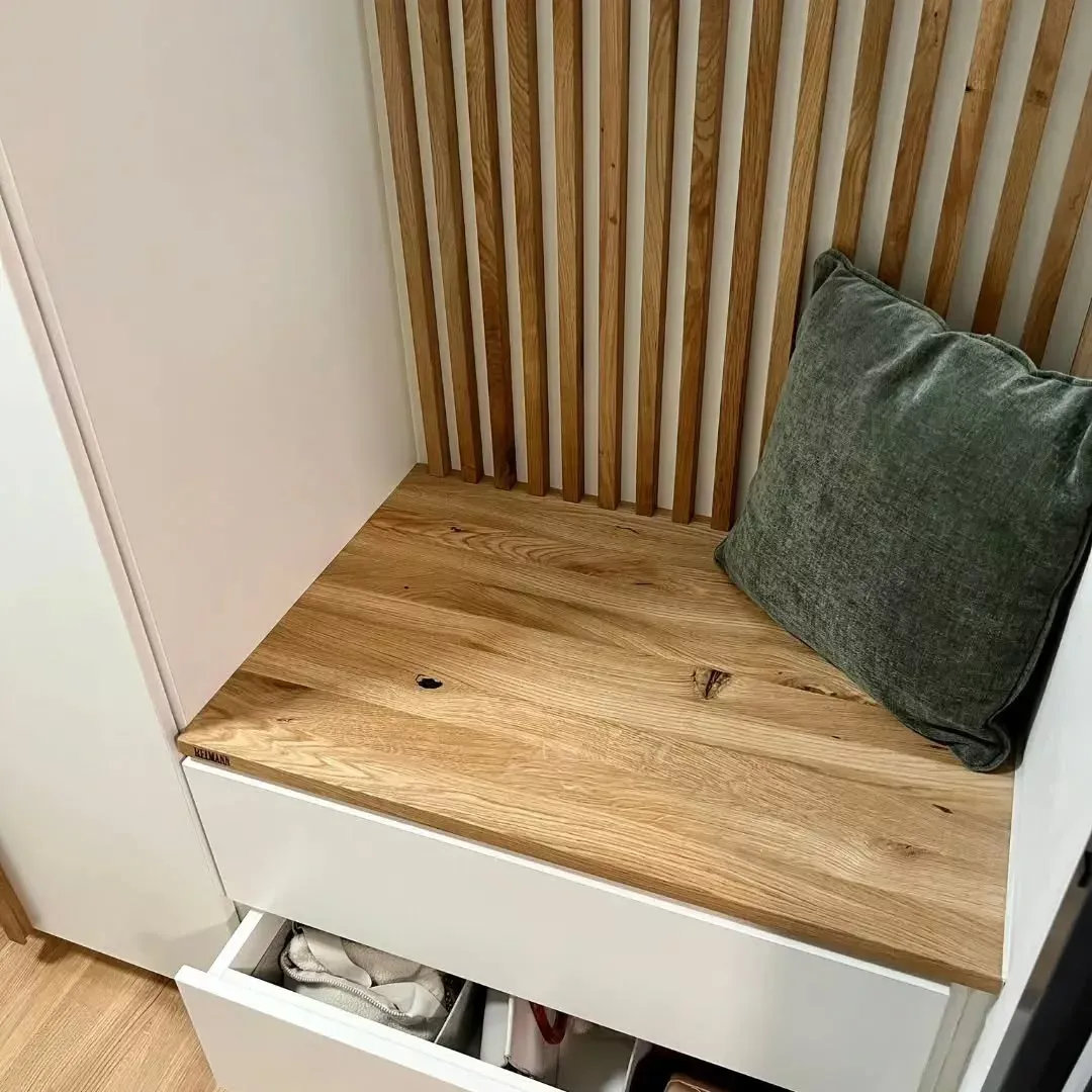 Maßgefertigte Holzbox aus Massiv-Eiche